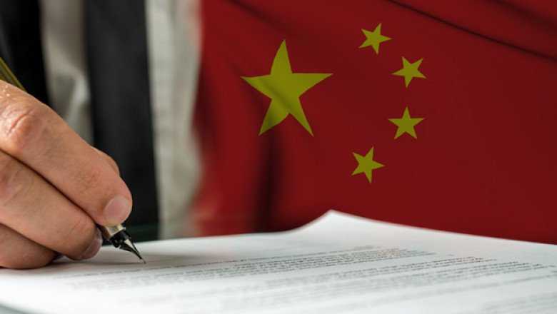 Legal Translation Services in JLT before Hiring Translation Services