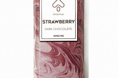 SHROOMUP - STRAWBERRY DARK CHOCOLATE BAR - 3000MG
