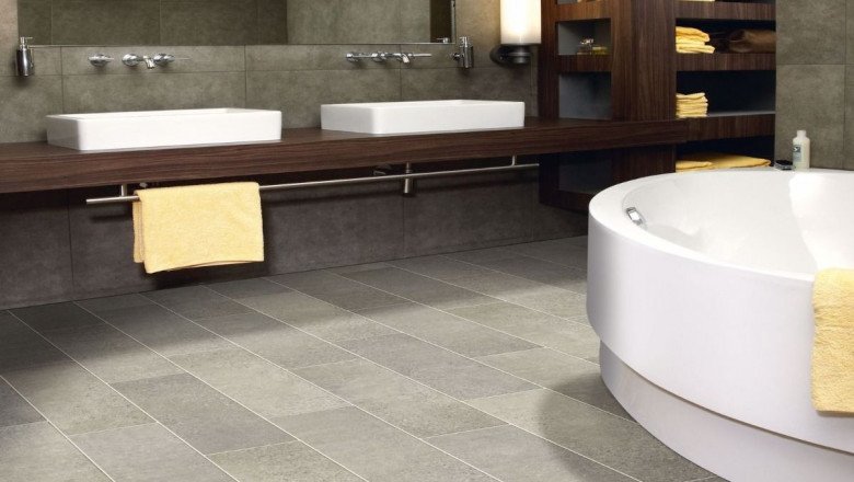 Want to create a chic appeal in your bath space? Buy Grey Bathroom Lino!