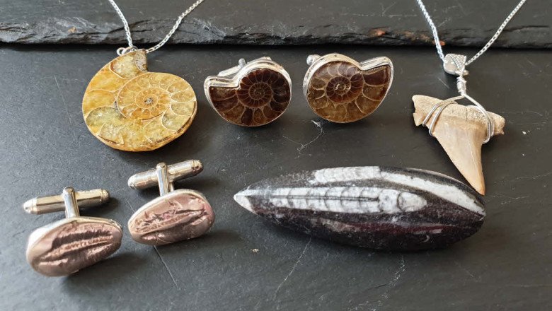 How does Jurassic Jewelry make Fossil Jewelry, and Meteorite Ring Unique?