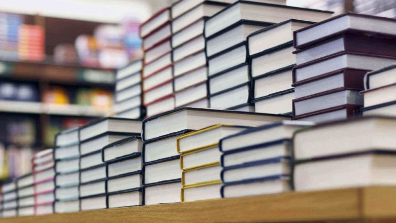 Buy Books Wholesale as Per Your Needs:
