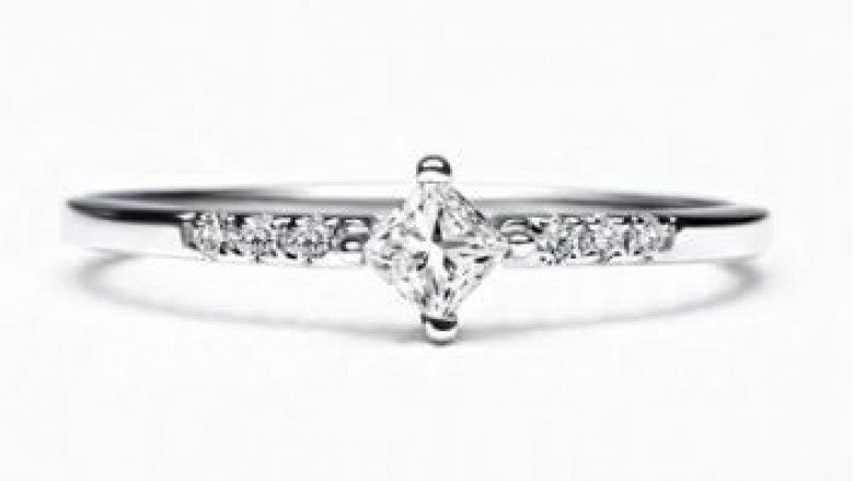 Pourquoi Les Bagues Roses Et Diamantées Sont-Elles Si Attrayantes Aujourd’hui?