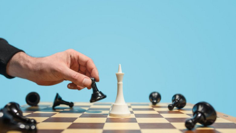 Unlock Your Chess Potential with Our Traditional Chess Sets