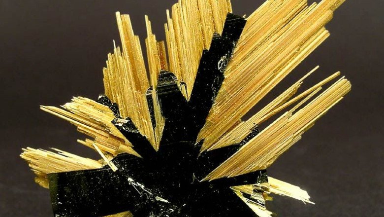 Does a Synthetic Rutile Make A Good Diamond Simulants?