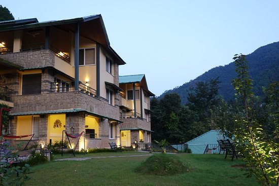 hotels in Palampur