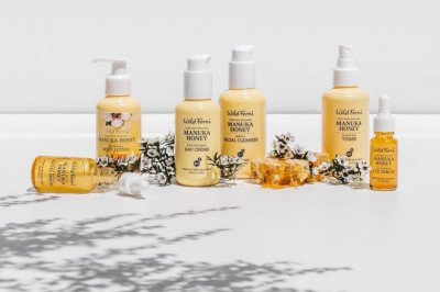 Cosmetic Products Online Shopping – Buy Cosmetic Products Online at Sparkzon