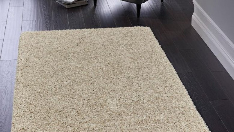 Get a Decorative Touch by Adding Beige Rugs