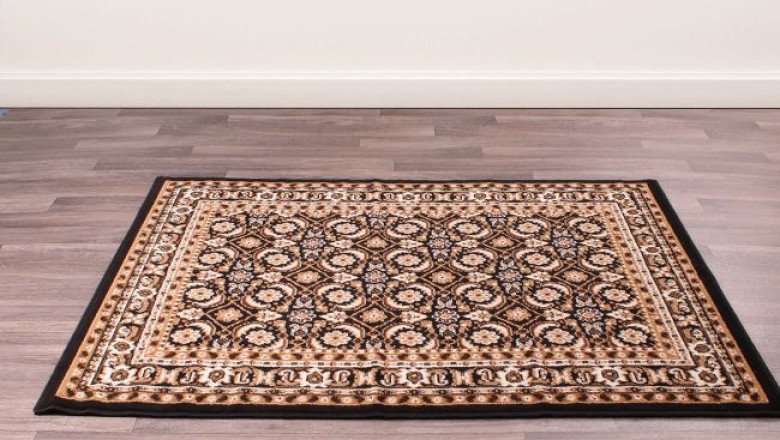 Buy your favourite Persian rug which is on sale