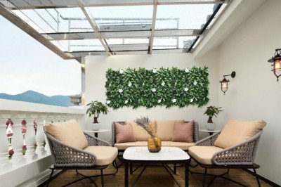 What is artificial living wall?