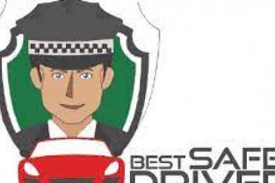 Benefits of Hiring a Personal Driver during Your Visit to Dubai