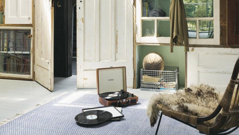 Looking to Give Your Bedroom a Comfortable Vibe? Buy Cheap Rugs!