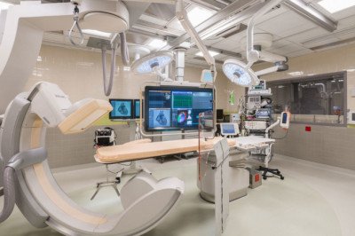 Cardiac arrhythmias are treated and diagnosed with electrophysiology devices