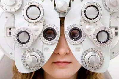 The Optometry Equipment is used to examine the retina
