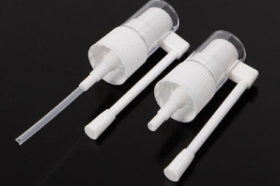 How to use rocker nose spray effectively?