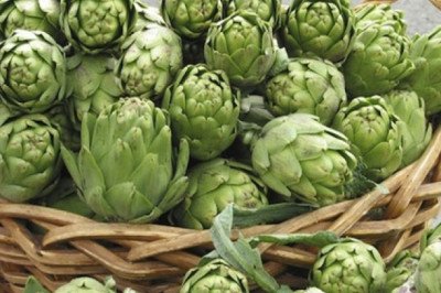 As a member of the sunflower family, artichokes have a low fat content and are full of nutrients